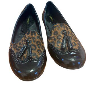 G.H. Bass & Co. Leopard Animal Print Women Loafer Size 11